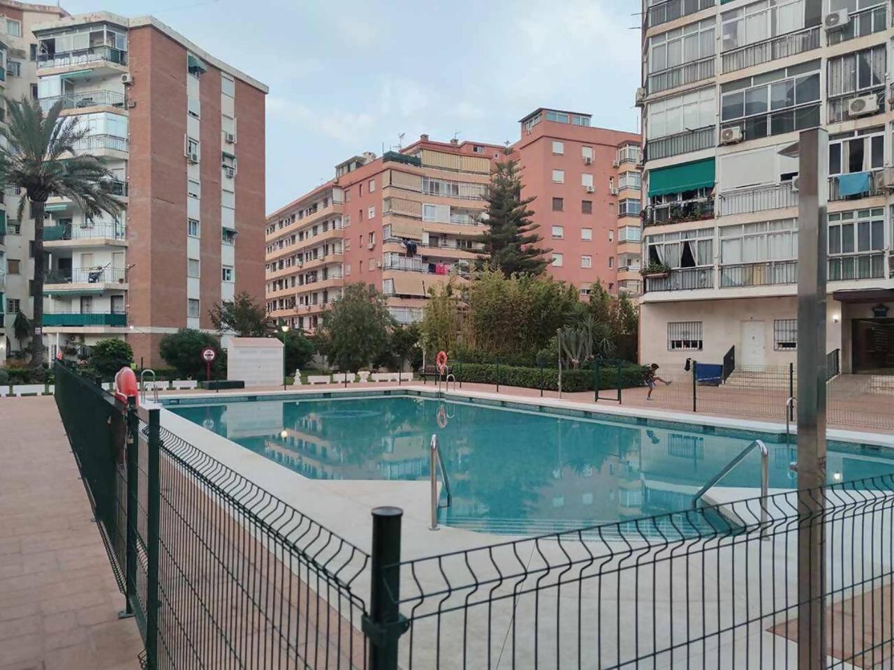 Star Apto Torremolinos Wifi Terraza Centro Ngoại thất bức ảnh